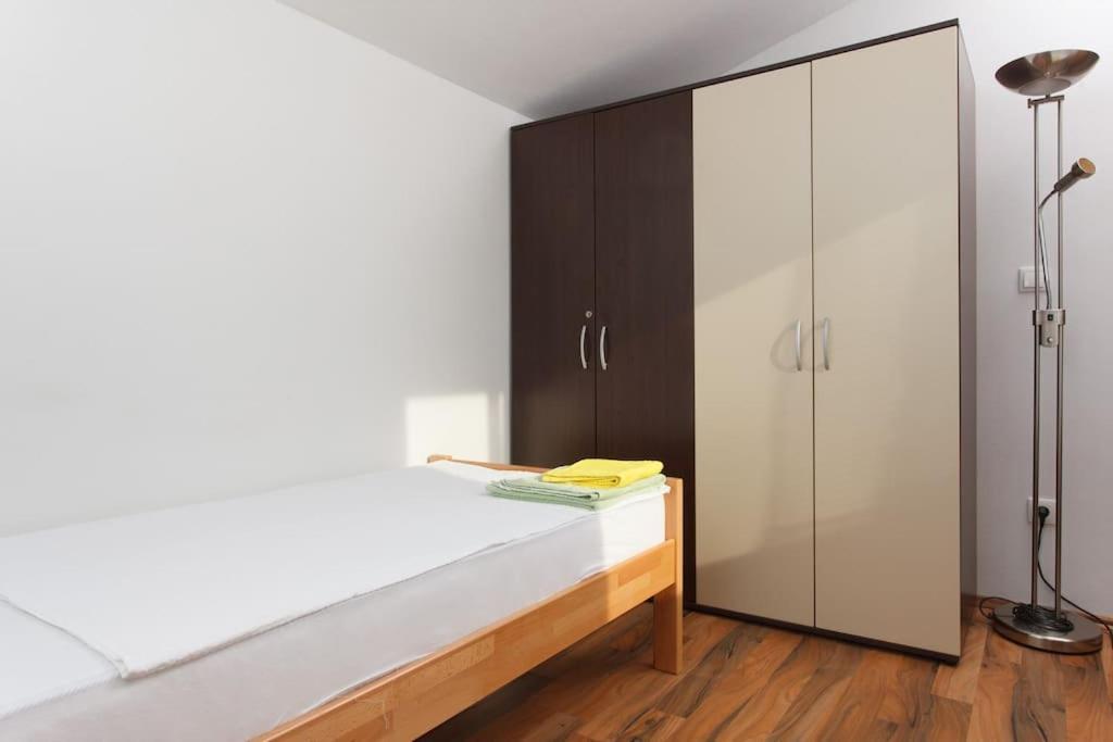 Apartments Mani Trogir Extérieur photo