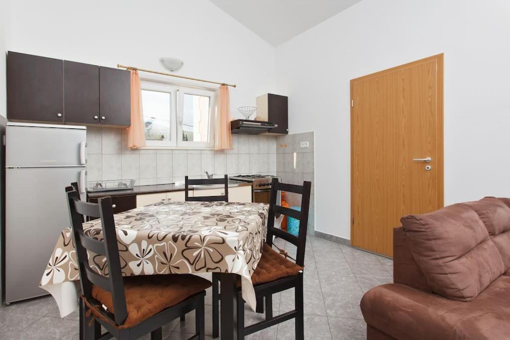 Apartments Mani Trogir Extérieur photo