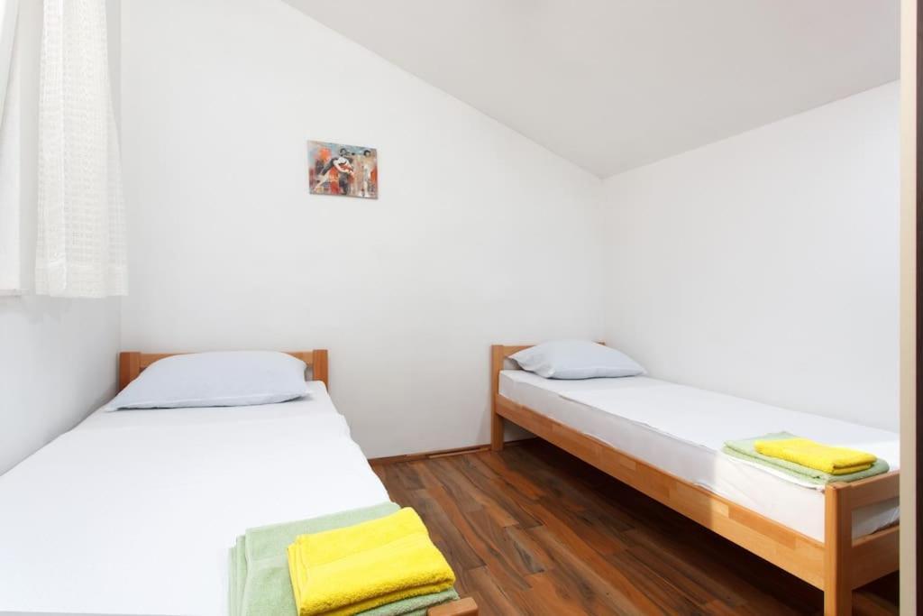 Apartments Mani Trogir Extérieur photo