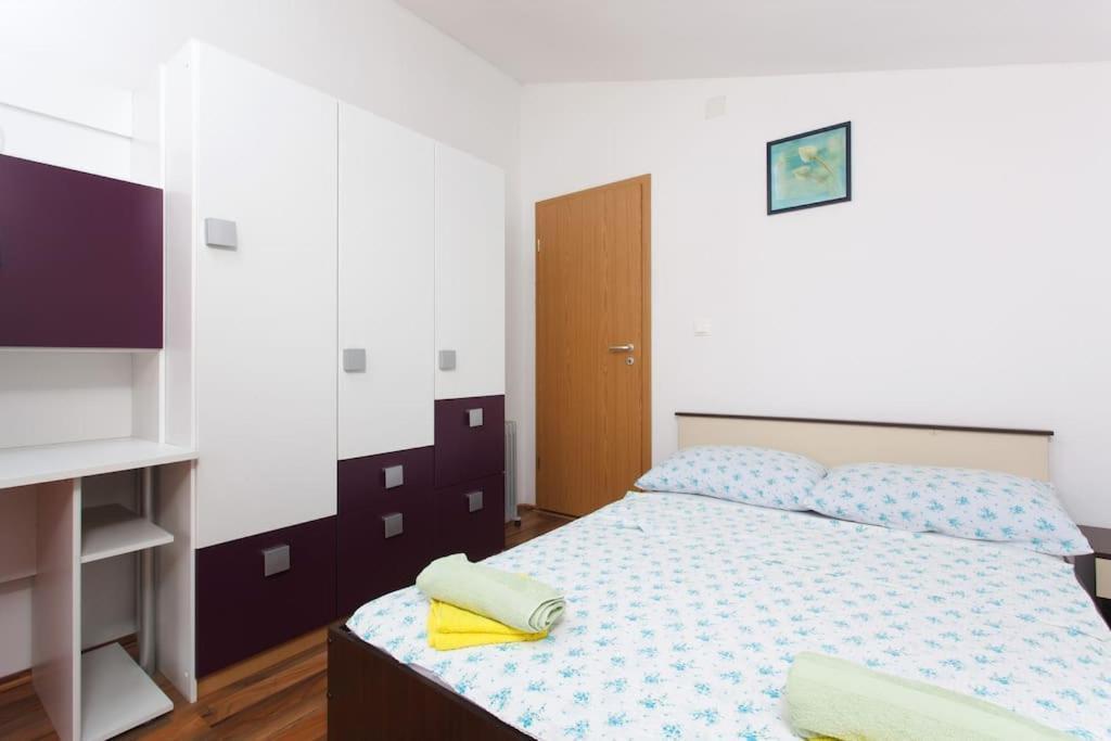 Apartments Mani Trogir Extérieur photo